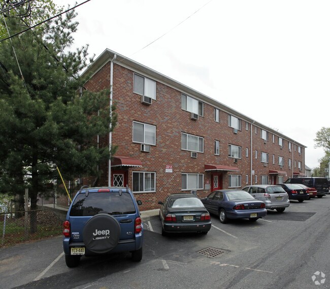 Bellcrest Apartments - Bellcrest Apartments