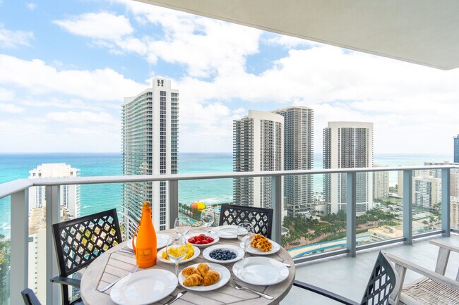 Photo - 4112 Jimmy Buffett Mem Hwy Unit ID1227431P