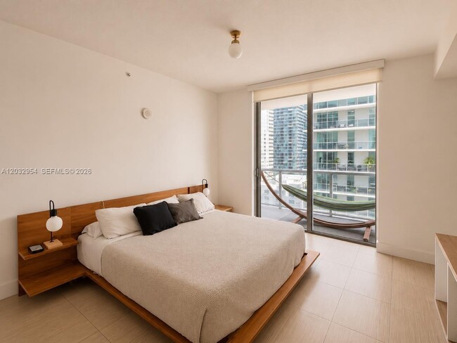 Photo - 1111 SW 1st Ave Unidad 2216-N