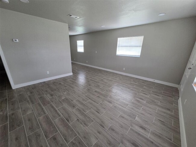 38300 Henry Dr