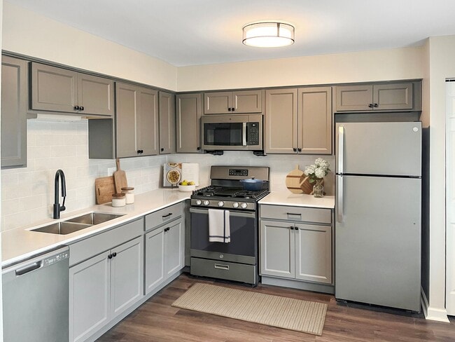 Photo - Windbrooke Crossing