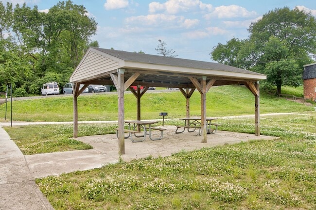 Photo - The Park at Springdale