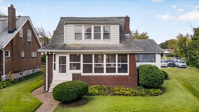 Photo - 5203 Windsor Pkwy