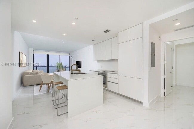 Photo - 700 NE 24th St Unit 3504