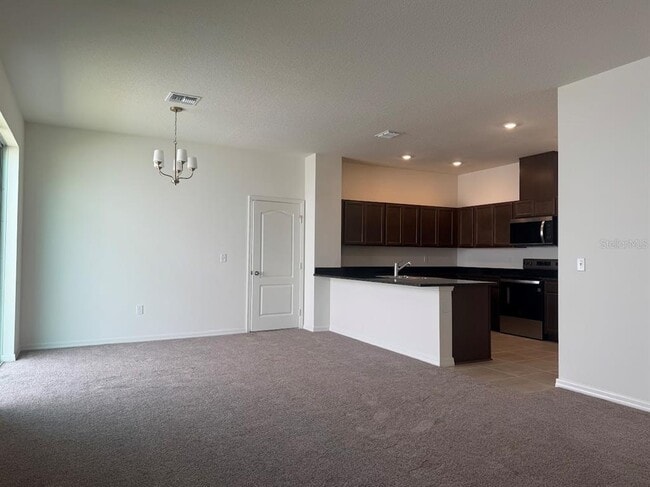 Photo - 2723 Plover St