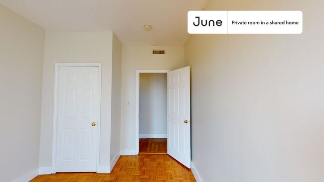 Photo - Room in Shared 4 bed/2 bath home Unit D