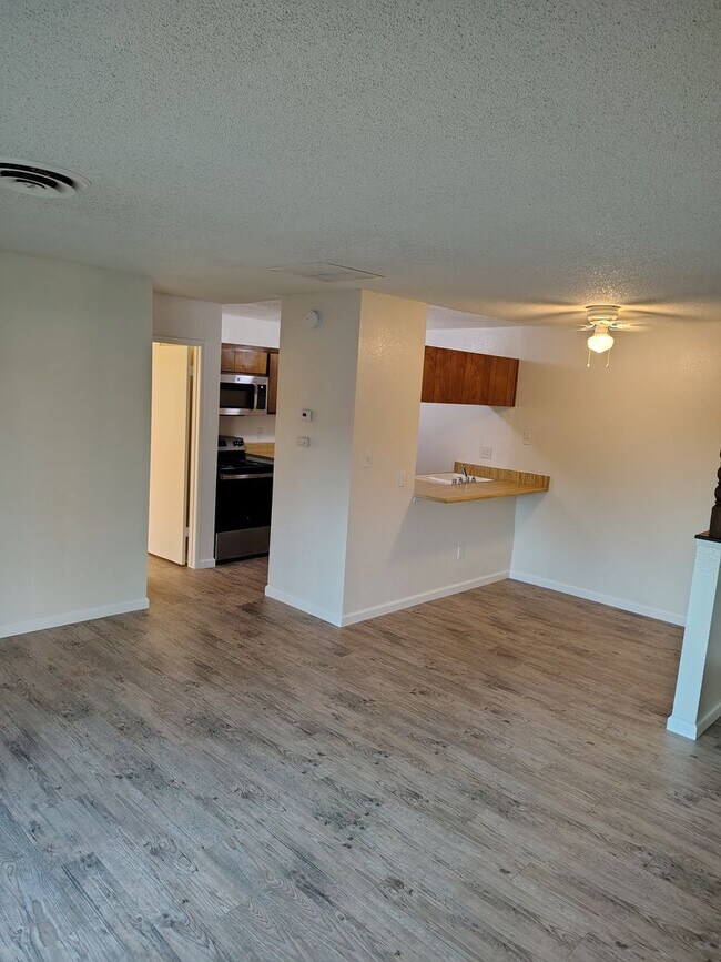 College View Apartments