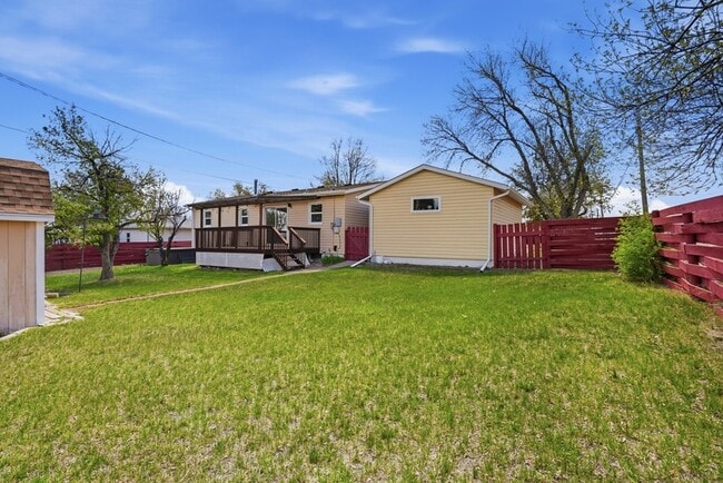 Photo - 1501 Brentwood St