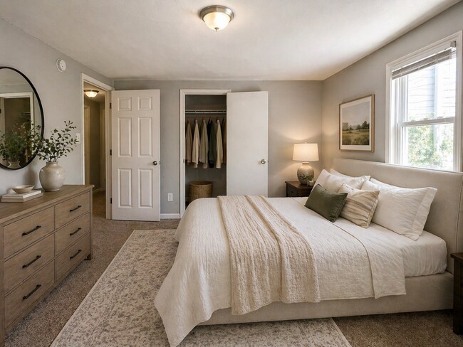 Photo - 219 N Claypool Rd