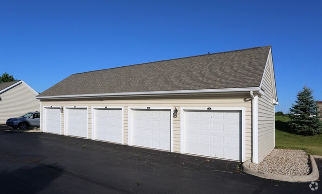 Building Photo - Arlington Park Rental