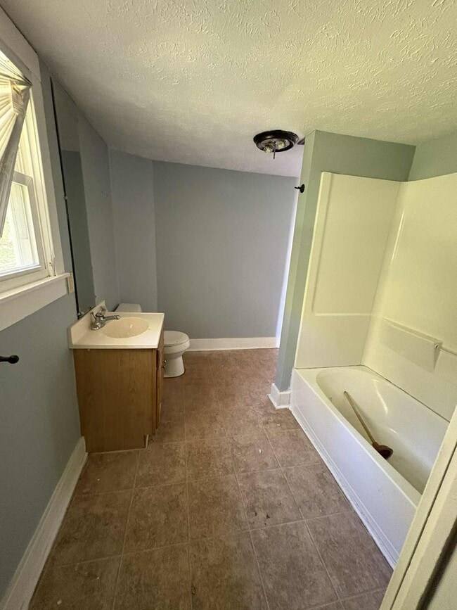 Photo - Nice home for rent!