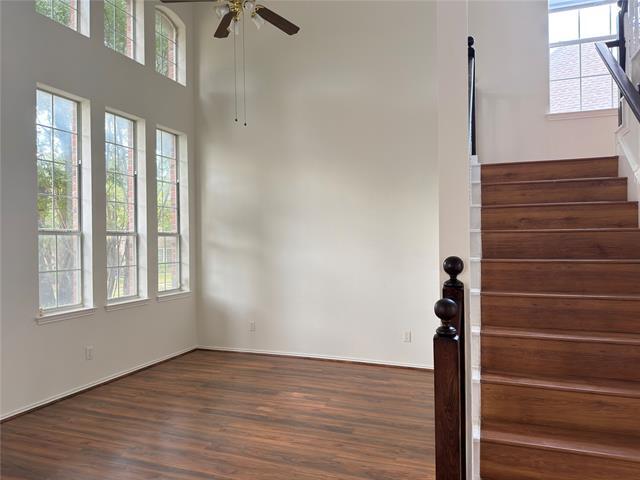 1328 Comanche Dr