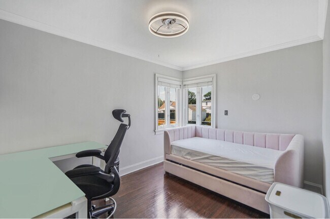 Photo - 722 N Ascan St