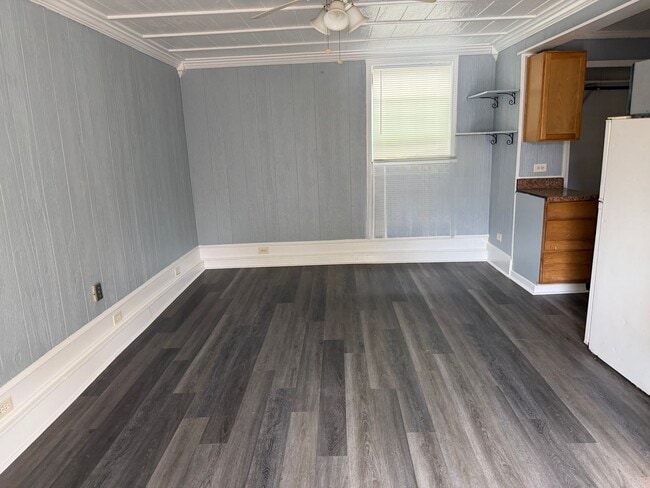 Photo - Remodeled Highland Studio Apartment - All bills included!