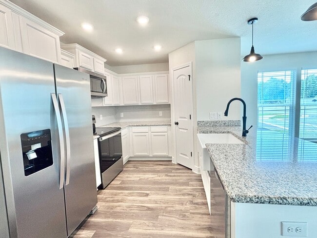 Photo - 3-Bedroom Townhome - Woodlands