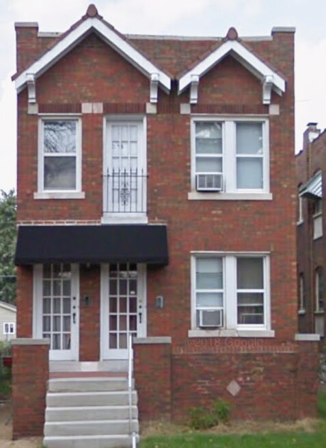 Photo - 3879 Alberta St Unit 2 floor