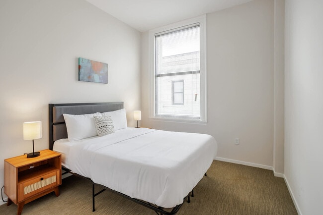 Photo - 9-JAN-JAN E 4th St Unidad ID1222845P