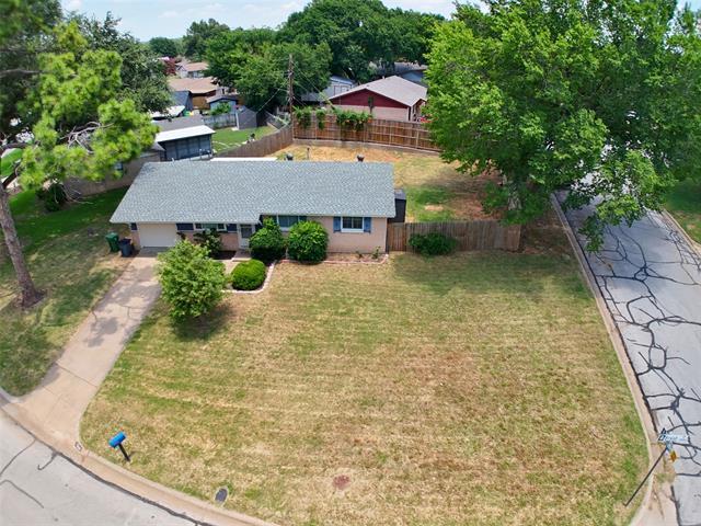 1000 Bryan Dr Rental - House Rental in Bedford, TX | ForRent.com