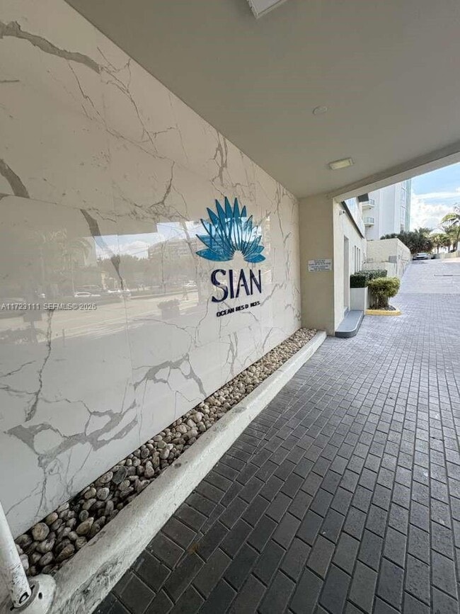 Photo - 4001S S Ocean Dr Unit 10D