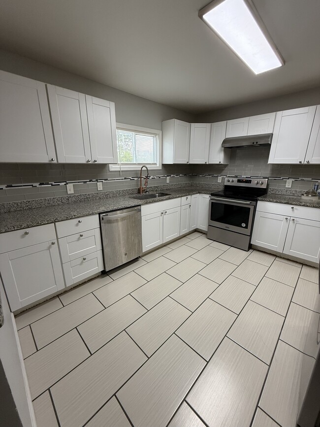 Photo - 8 McBrien Rd