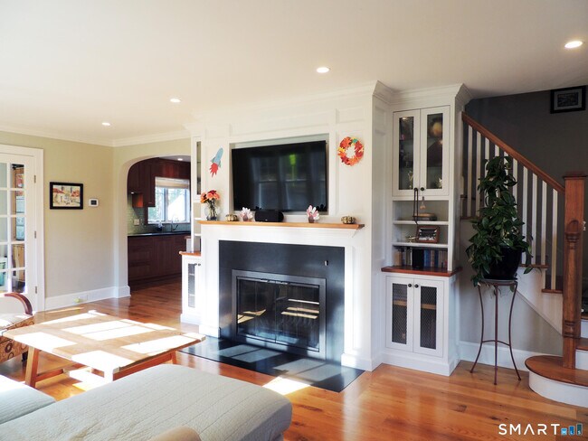 Photo - 125 Bridge St