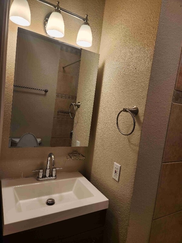 Photo - 338 Woodrow Ave Unit 1-2