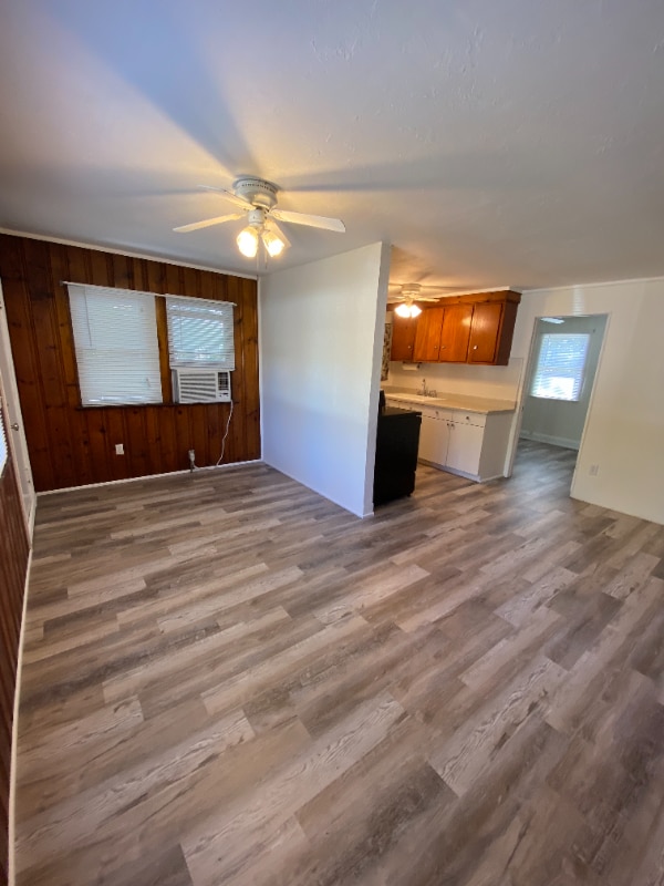 Photo - 1934 Edison Ave