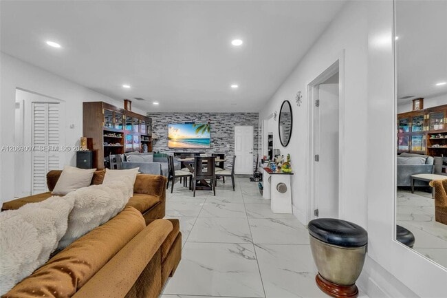 Photo - 1570 NW 132nd St