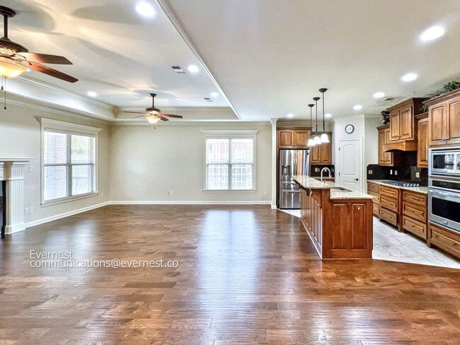 Photo - 28 Forest Valley Ln