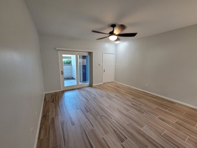 Photo - 7055 N Holiday Dr Unit 7055 N. Holiday