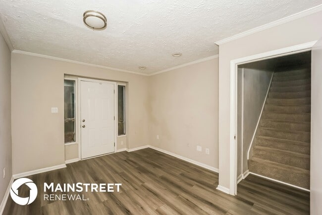 Photo - 4433 Woodbank Ln