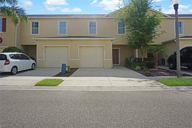 Photo - 355 Highcrest Rd Townhome