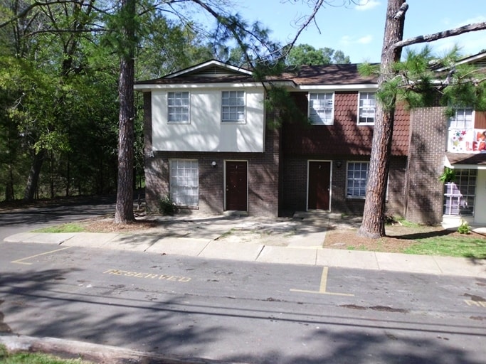 Stratford Terrace Townhomes - Stratford Terrace Townhomes