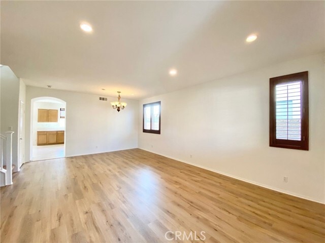 Photo - 13091 Jardene St