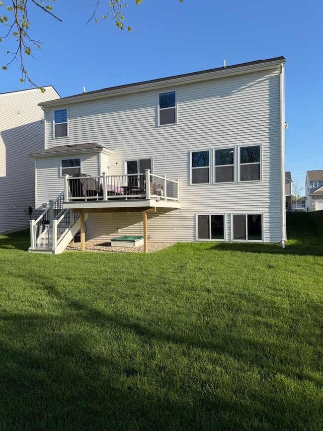 Photo - Beautiful and serene water view home in a secluded neighborhood!  2nd floor laundry!