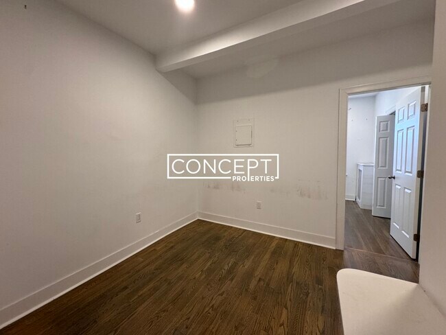 Photo - 11 Peterborough St Unit 3CP