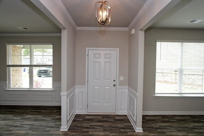 Photo - 4205 Woodsley Pl