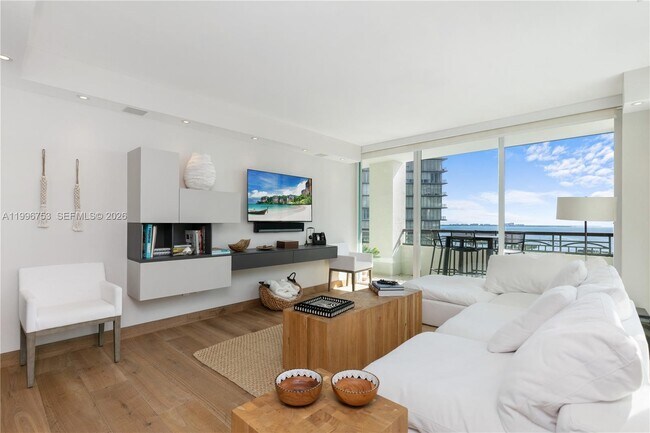 Photo - 3350 SW 27th Ave Unit 2002
