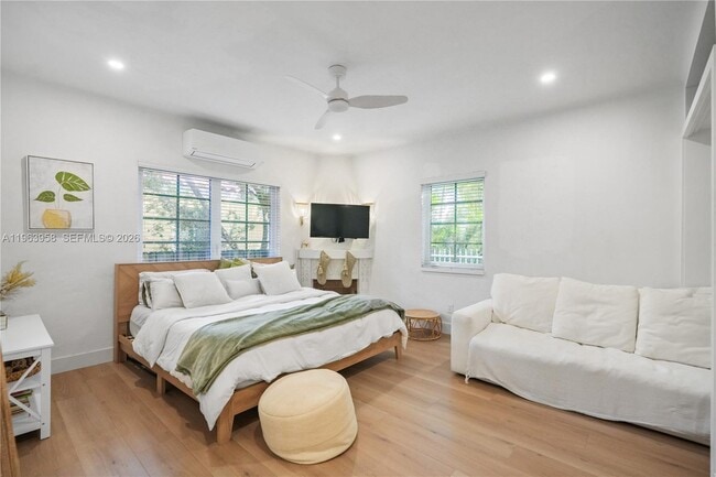 Photo - 750 Española Wy Unit 6