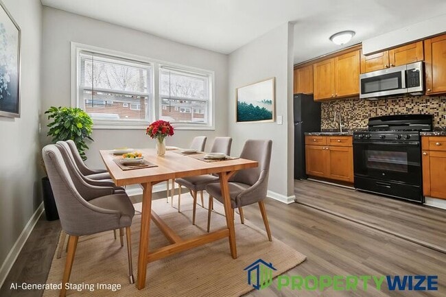 Photo - 2135 Ashburton St