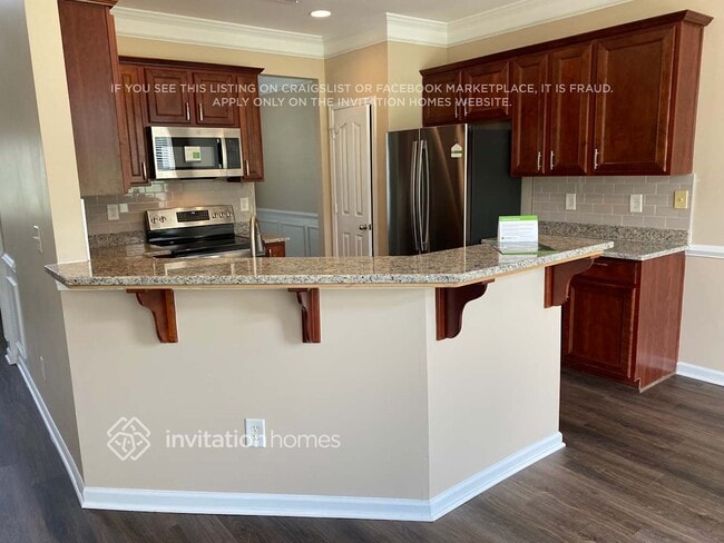 Photo - 2005 City Lights Dr