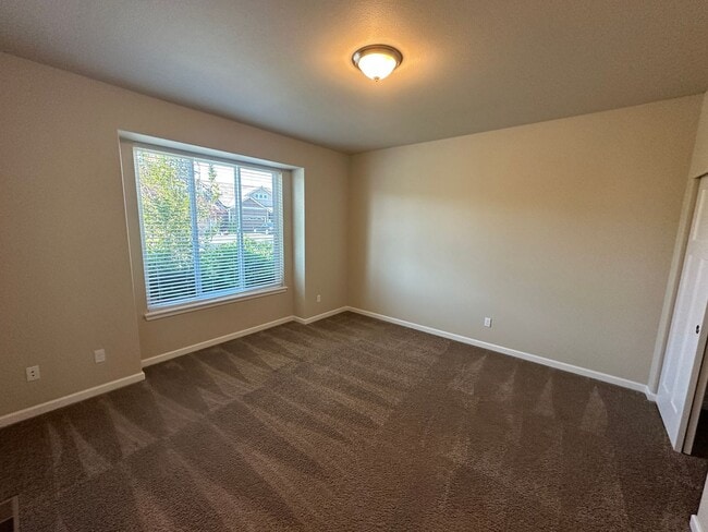 Photo - 9546 6th Way SE