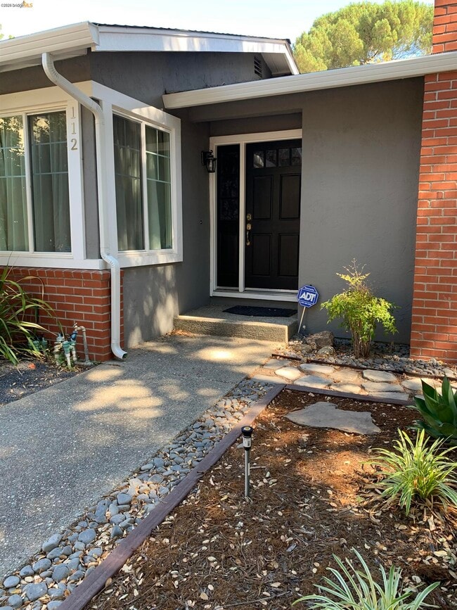 Photo - 112 Rosemont Ct