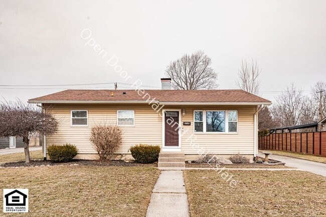 Building Photo - 605 N Camden Dr