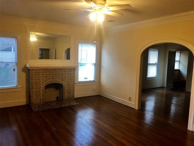 Photo - 2701 Barbee St