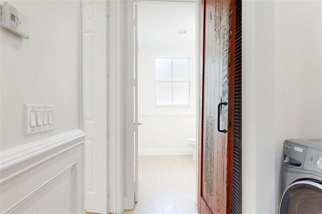 Photo - 3906 Monarch Ln