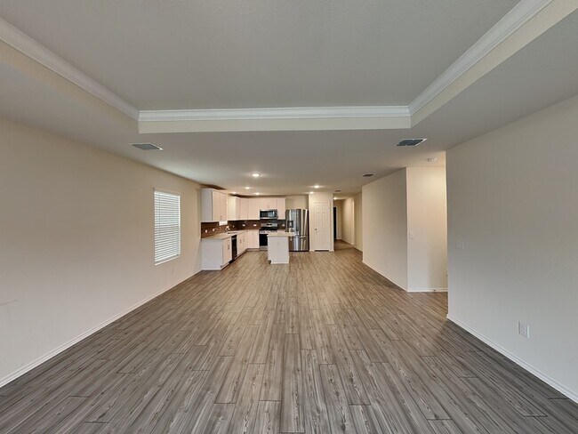 Photo - 16009 Rein Ave