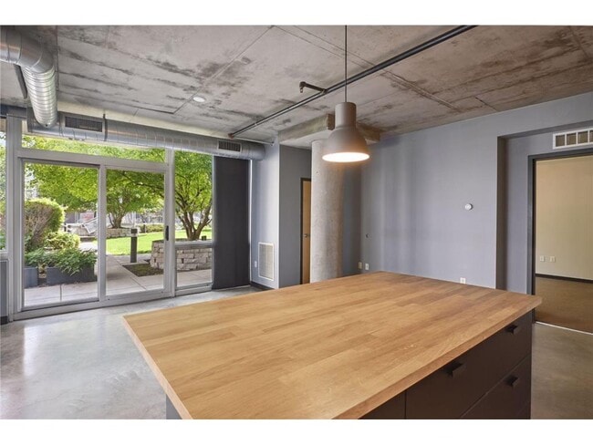 Photo - 730 N 4th St Unit 112