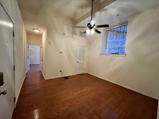 Photo - CT Russell Apartments