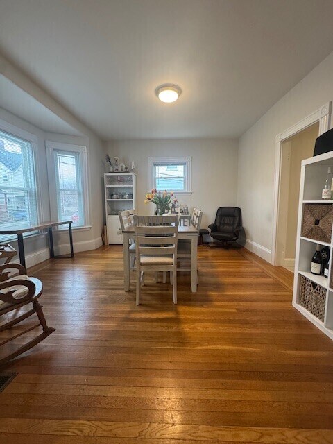 Photo - 58 Saunders St